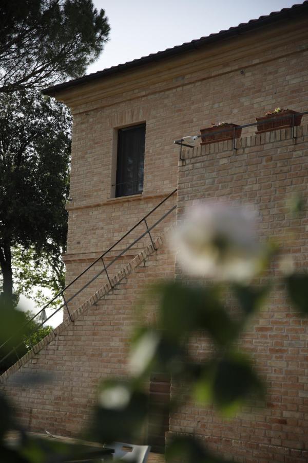 Gasthaus Agriturismo La Fonte Di San Girio Potenza Picena Exterior foto