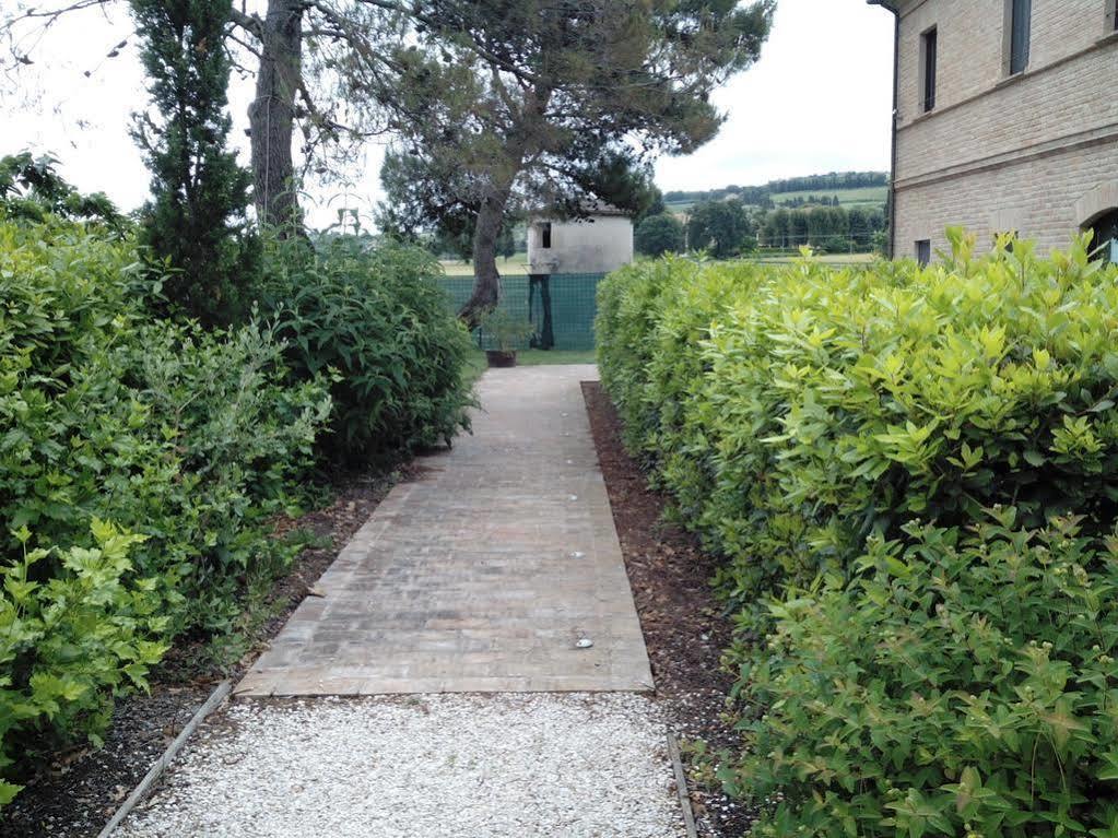 Gasthaus Agriturismo La Fonte Di San Girio Potenza Picena Exterior foto